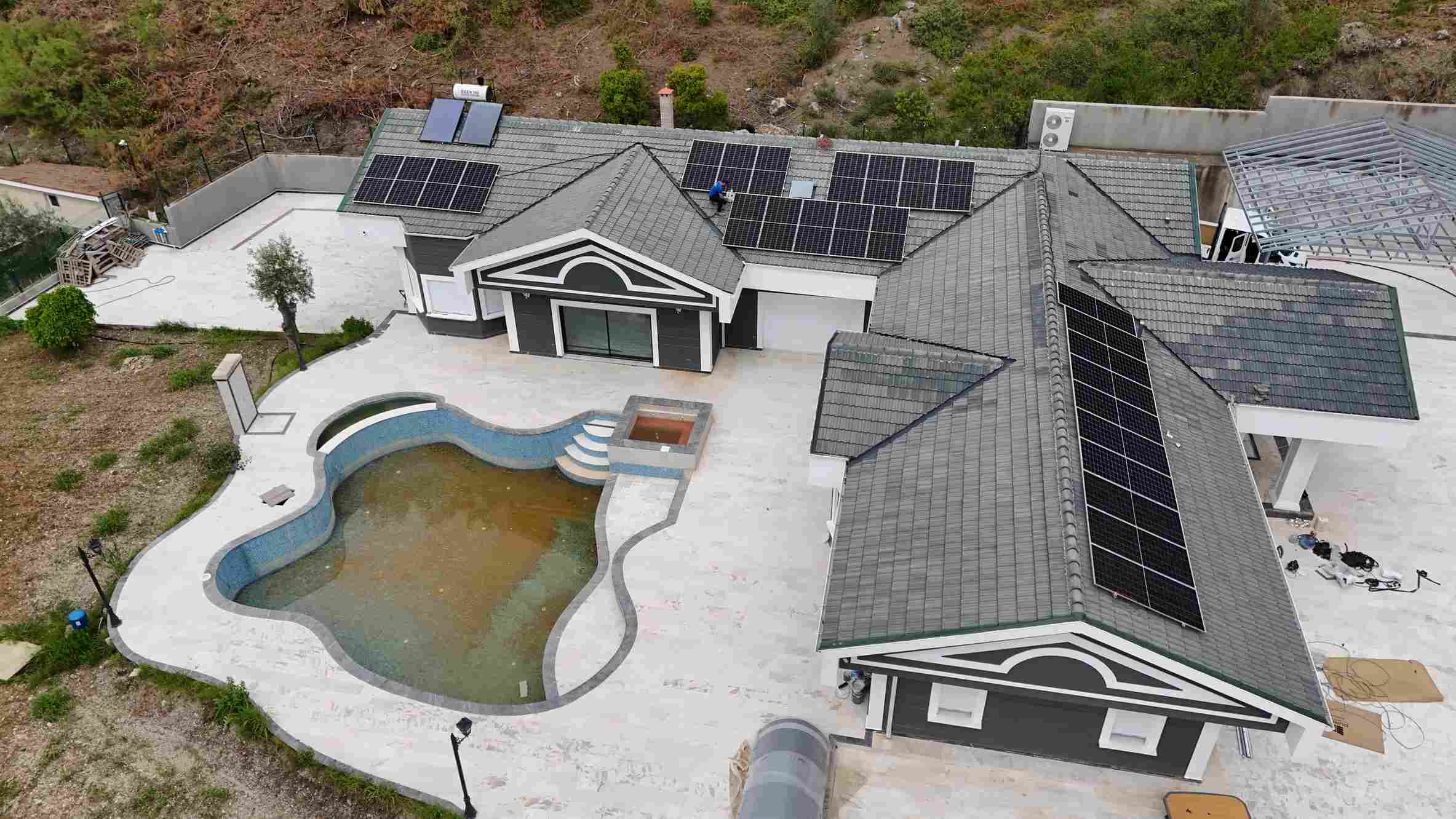 Göcek - MUĞLA da 13 Kwp Villa Çatı Ges Kurulumu